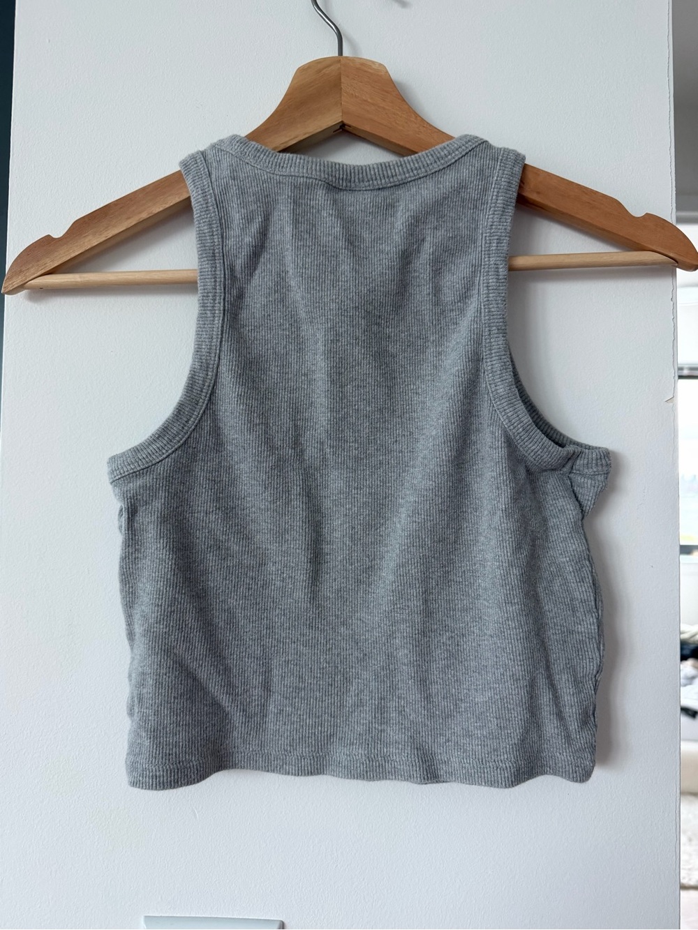 bp Ribbed Gray Cropped Tank Top - Picture 3 of 3